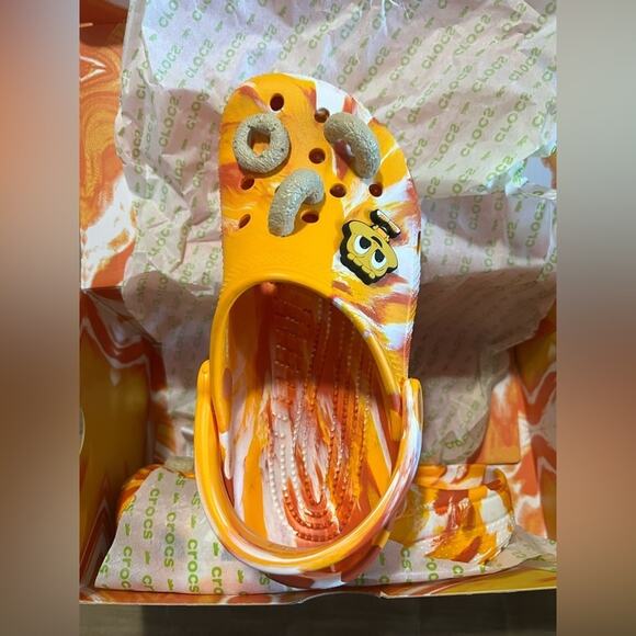Honey Nut Cheerios crocs - Picture 4 of 6